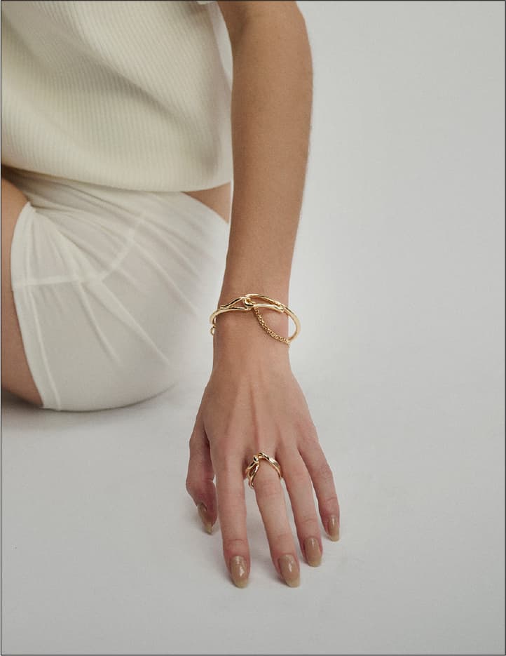 DOUBLE CHAIN CURVED BRACELET / LIGHT GOLD
